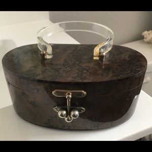 Vintage 50s Lucite purse!